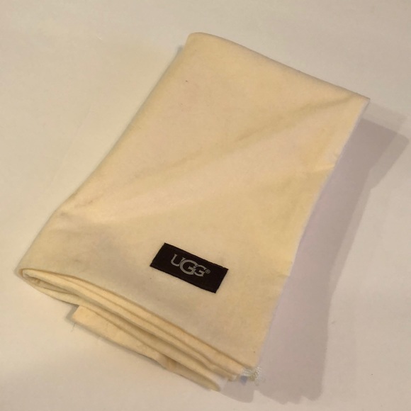 ✨New✨ UGG Shoe Bag - Picture 1 of 3